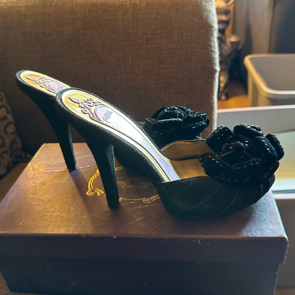 Hale Bob on heels size 7 - Picture 2 of 5